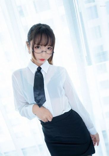 加勒比女海盗在线看