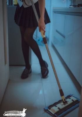 我让最想被拥抱的男人威胁了动漫