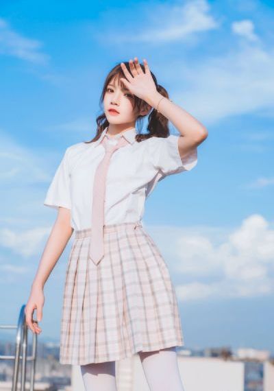 中二病也要谈恋爱第一季免费播放